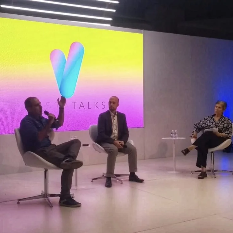 Palestra de Roberto Calderon com Rafael Kizo para plateia de lojistas